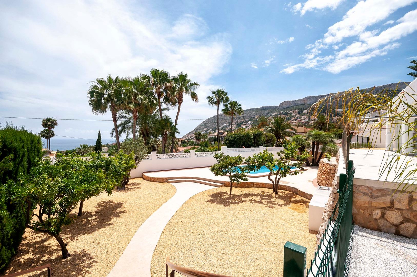 Fancy renovated sea view villa for sale in Calpe