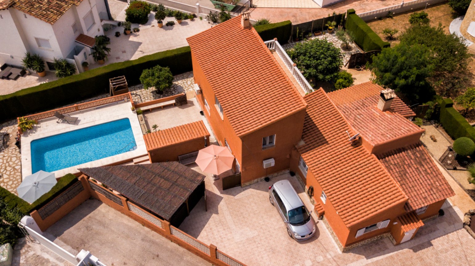 Private geräumige Villa zu verkaufen in Calpe