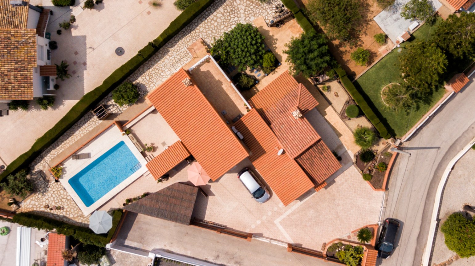 Private spacious villa for sale in Calpe
