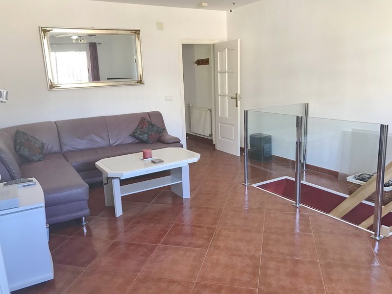 Villa con 4 apartamentos en venta en Benissa