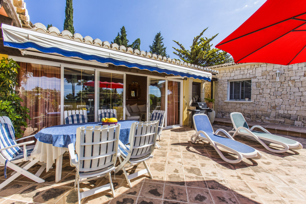 Dream villa with sea view for sale in Benissa