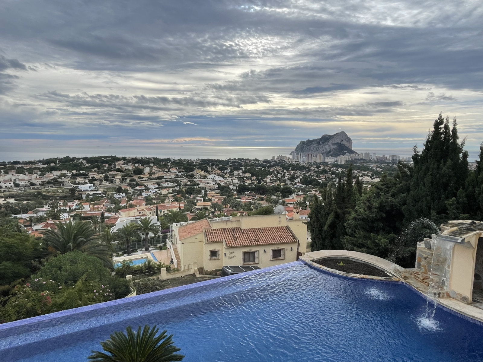 Luxury villa with seaview for sale in Calpe