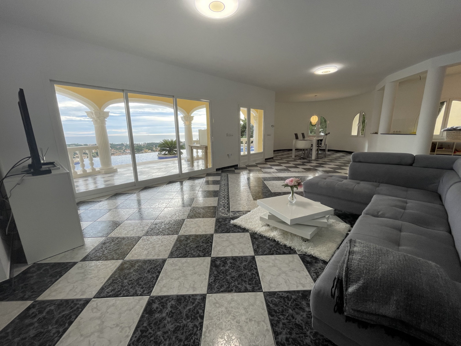 Villa de lujo con vista al mar en venta en Calpe